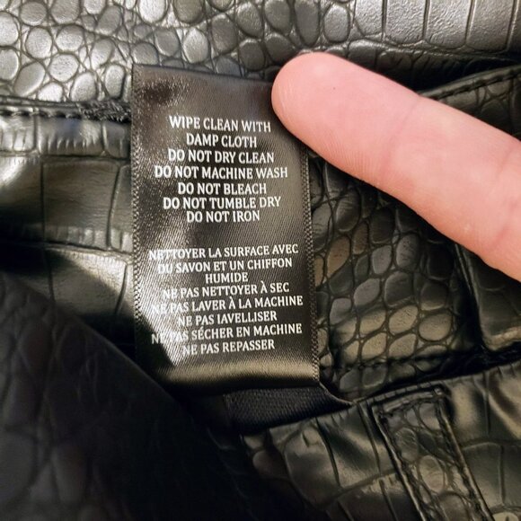 BLANKNYC Nwt Faux Crocodile Leather Pants 26 Pleated High Waist Black - Picture 9 of 11